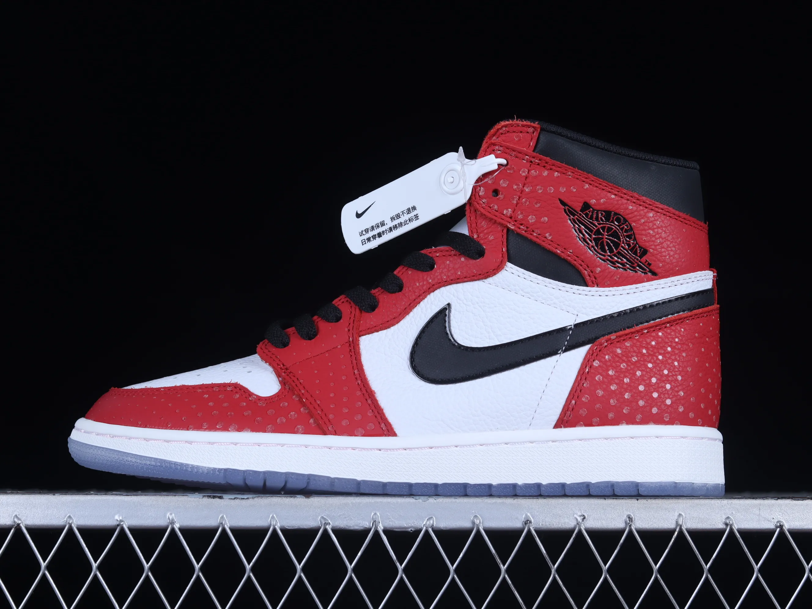 All categories Air Jordan Jordan series basketball shoes Air Jordan 1 High Pure original version Air Jordan 1 Retro High "Chicago Crystal" AJ1 Joe 1 New Chicago Spider-Man 555088-602
